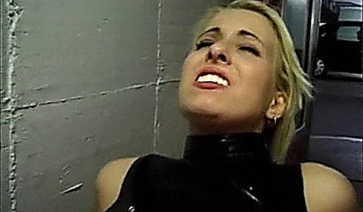 Von Frauen Vergewaltigt Latex Ride Blonde German Randy Dogg…